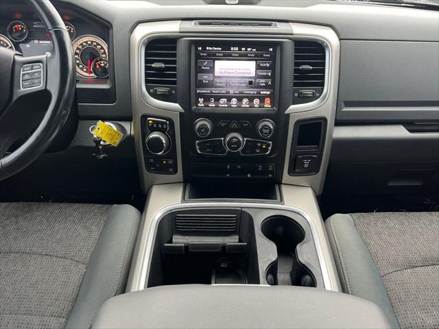 2017 Ram 1500 Big Horn Crew Cab 4x4 5'7" Box