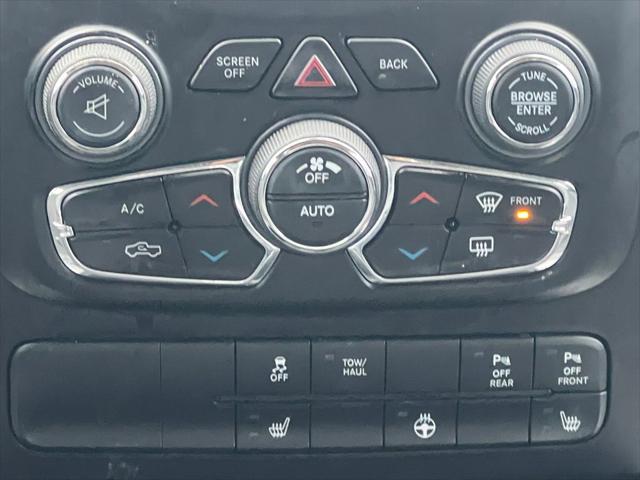2017 Ram 1500 Big Horn Crew Cab 4x4 5'7" Box