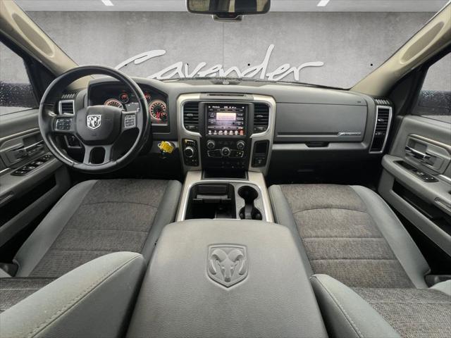 2017 Ram 1500 Big Horn Crew Cab 4x4 5'7" Box