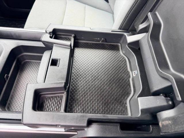 2019 Ram 1500 Big Horn/Lone Star Crew Cab 4x4 57 Box
