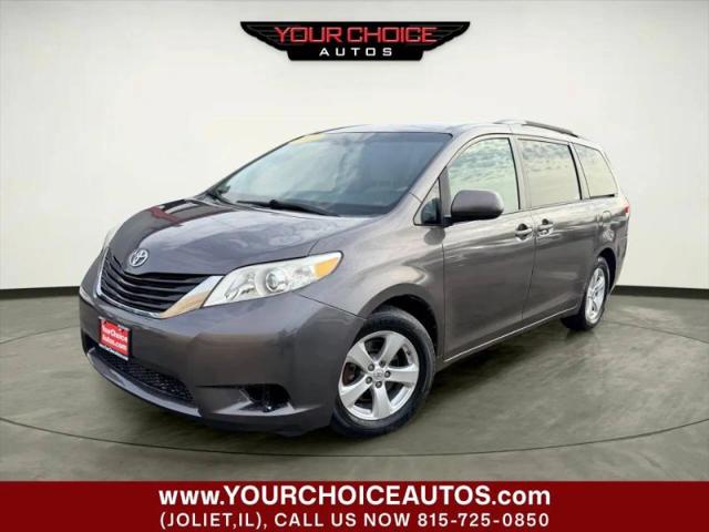 2013 Toyota Sienna LE V6 8 Passenger for sale in Joliet, IL