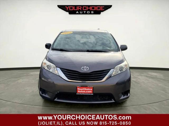 2013 Toyota Sienna LE V6 8 Passenger