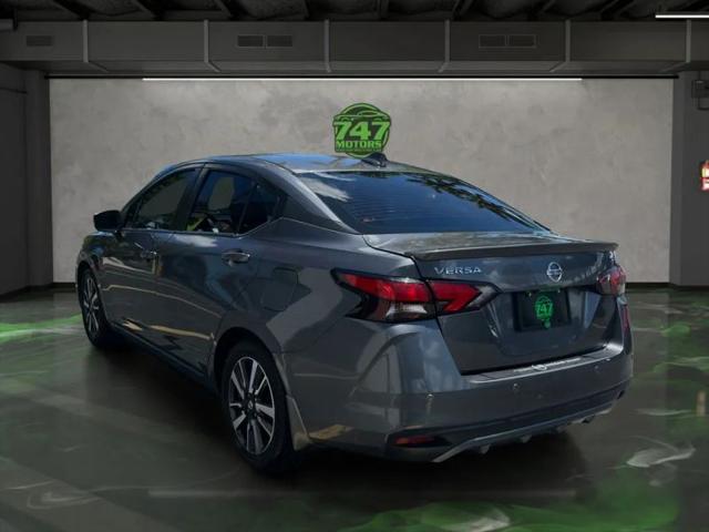 2021 Nissan Versa SV Xtronic CVT