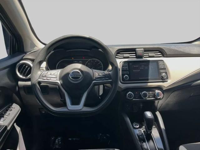 2021 Nissan Versa SV Xtronic CVT