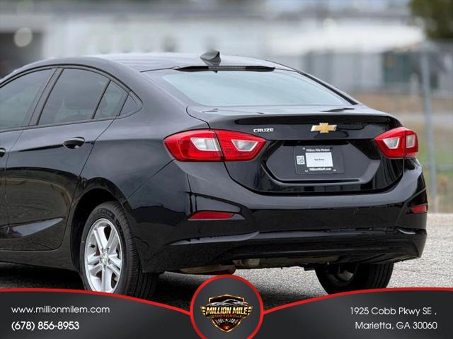 2018 Chevrolet Cruze LS Auto