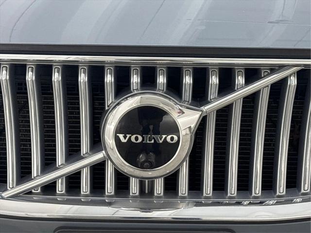 2023 Volvo XC90 B6 Ultimate 7-Seater