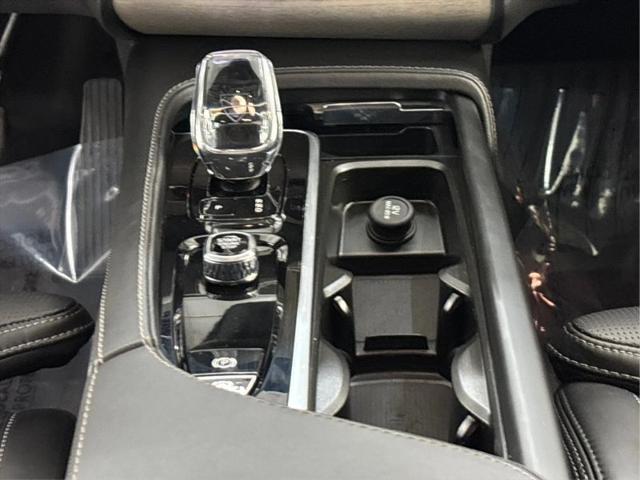 2023 Volvo XC90 B6 Ultimate 7-Seater