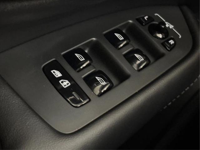 2023 Volvo XC90 B6 Ultimate 7-Seater