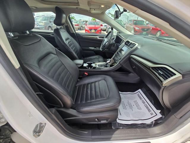 2016 Ford Fusion SE