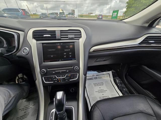 2016 Ford Fusion SE
