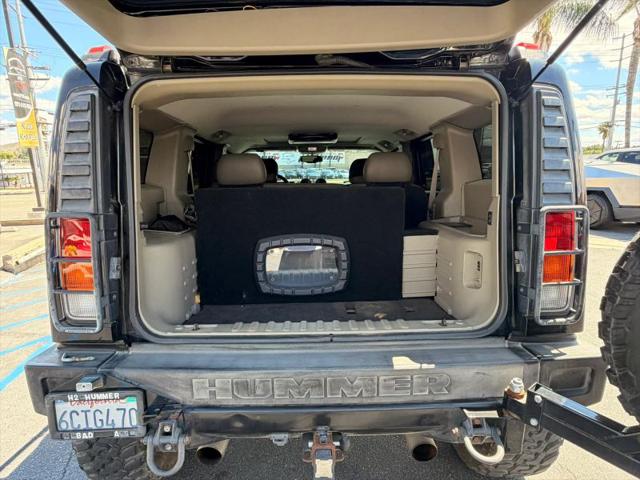 2003 HUMMER H2 Base