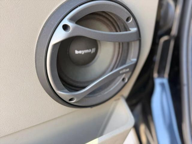 2003 HUMMER H2 Base