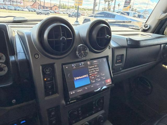 2003 HUMMER H2 Base
