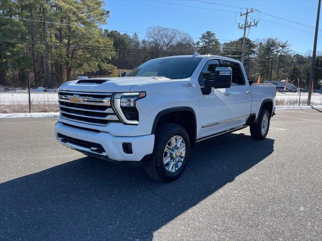 2024 Chevrolet Silverado 2500HD 4WD Crew Cab Standard Bed High Country
