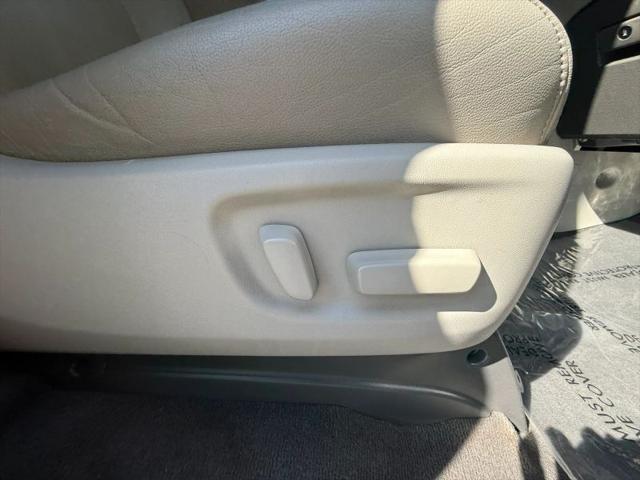 2016 Toyota Sienna XLE 8 Passenger