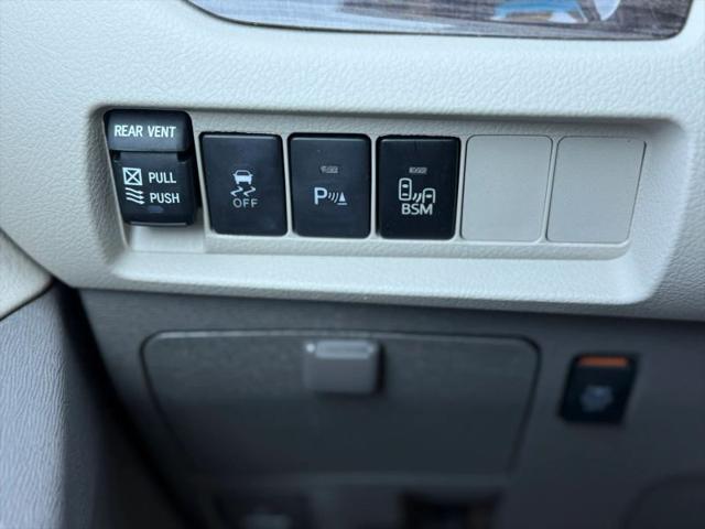 2016 Toyota Sienna XLE 8 Passenger