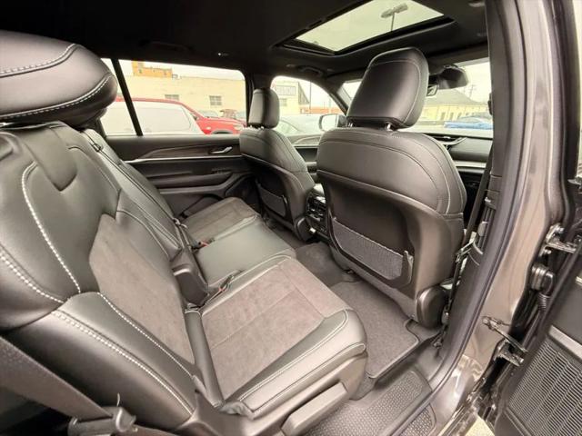 2026 Jeep Grand Cherokee L Altitude 4x4