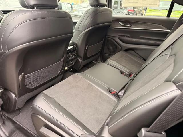 2026 Jeep Grand Cherokee L Altitude 4x4