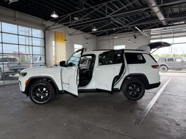 2026 Jeep Grand Cherokee L Altitude 4x4