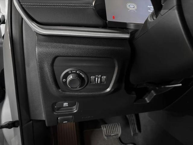 2026 Jeep Grand Cherokee L Altitude 4x4