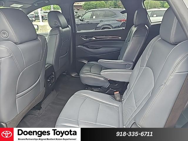 2022 Buick Enclave FWD Premium