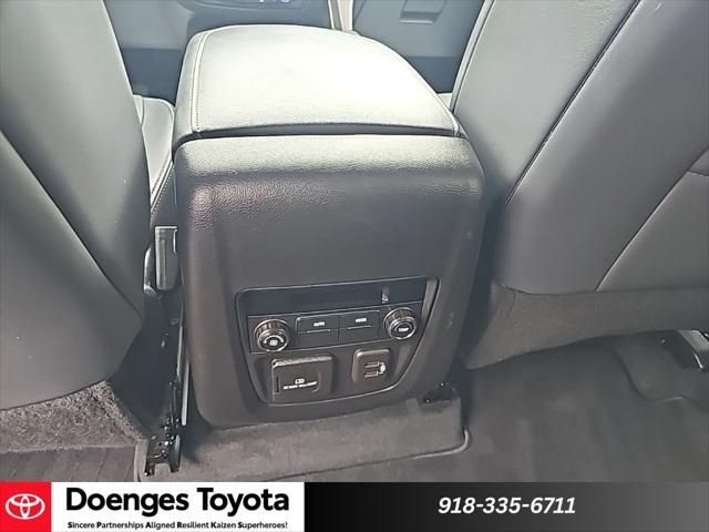 2022 Buick Enclave FWD Premium