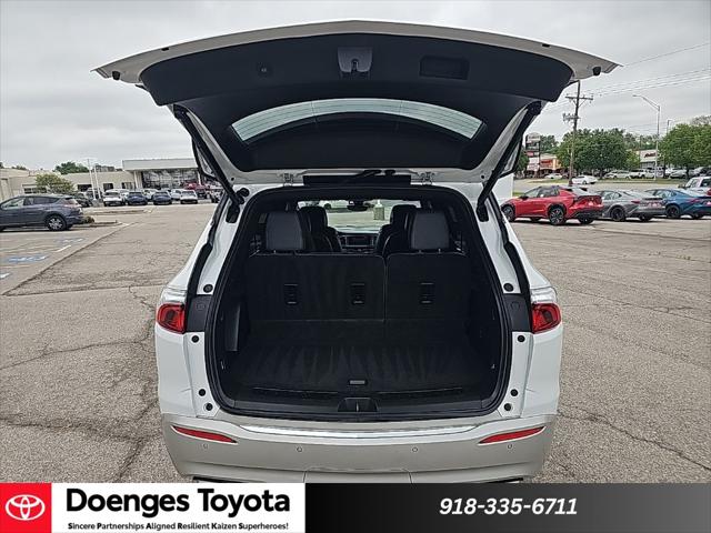 2022 Buick Enclave FWD Premium