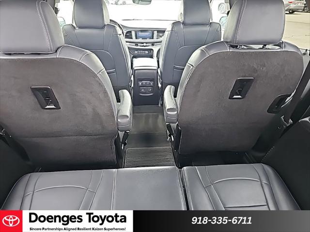 2022 Buick Enclave FWD Premium