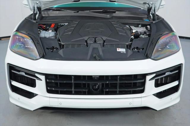 2024 Porsche Cayenne S