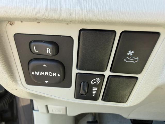2011 Toyota Prius Two