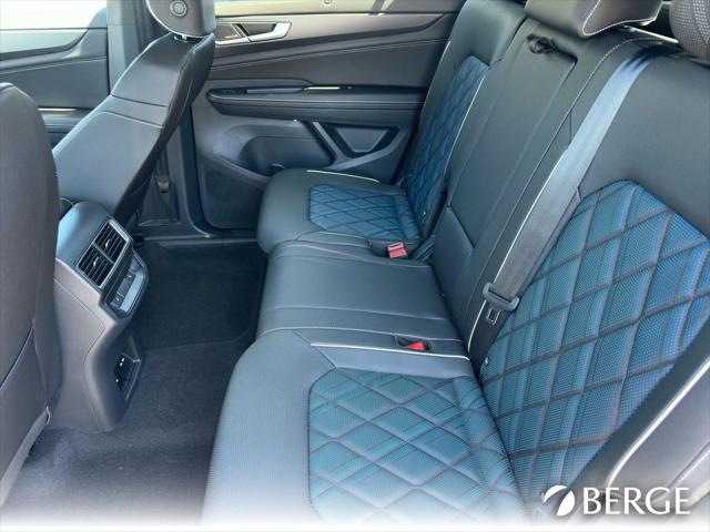 2026 Volkswagen Atlas Cross Sport SEL Premium R-Line
