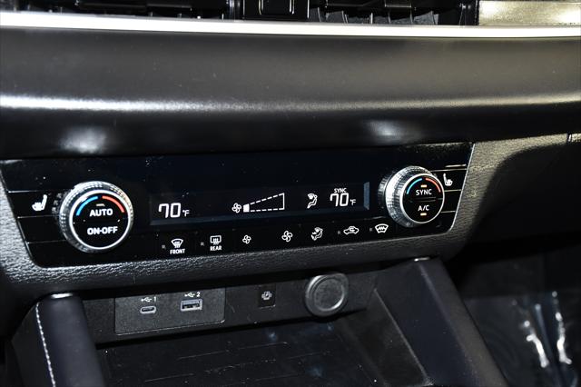 2025 Mitsubishi Outlander PHEV SE S-AWC