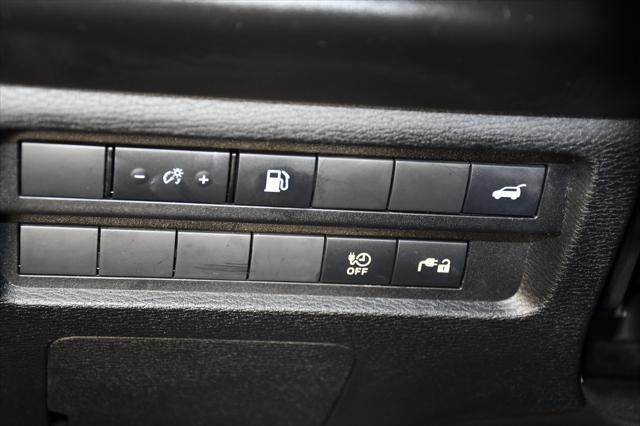 2025 Mitsubishi Outlander PHEV SE S-AWC