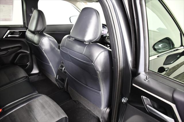 2025 Mitsubishi Outlander PHEV SE S-AWC
