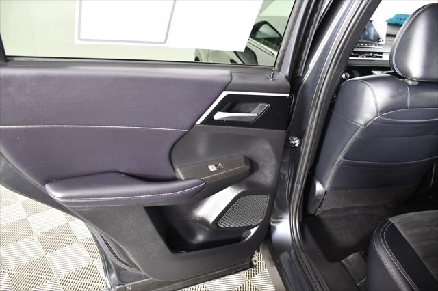 2025 Mitsubishi Outlander PHEV SE S-AWC