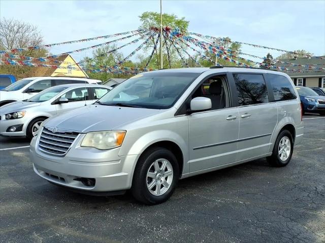 2010 Chrysler Town & Country Touring for sale in Knox, IN
