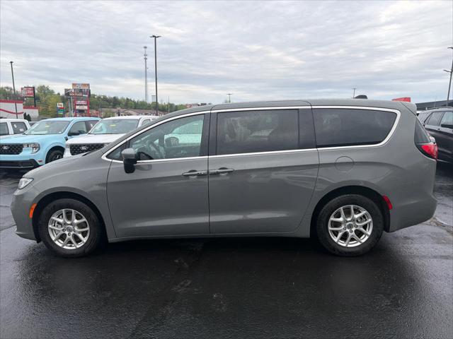 2023 Chrysler Pacifica Touring
