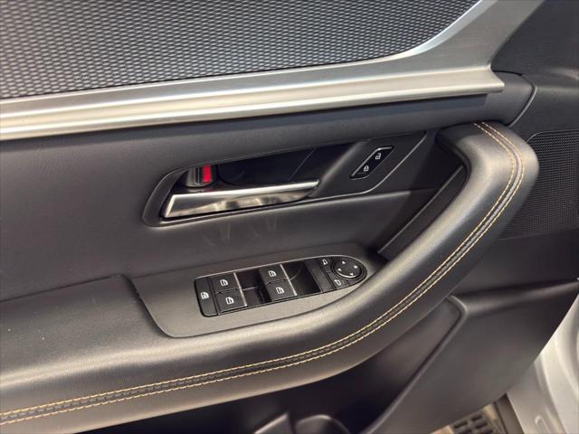 2025 Mazda X-90 3.3 Turbo Premium Sport