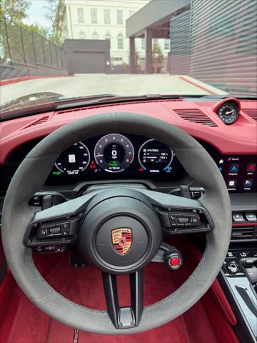 2025 Porsche 911 Targa 4 GTS