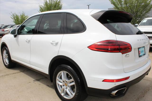 2016 Porsche Cayenne Platinum Edition AWD