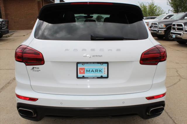 2016 Porsche Cayenne Platinum Edition AWD