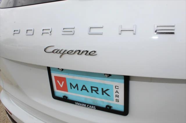 2016 Porsche Cayenne Platinum Edition AWD