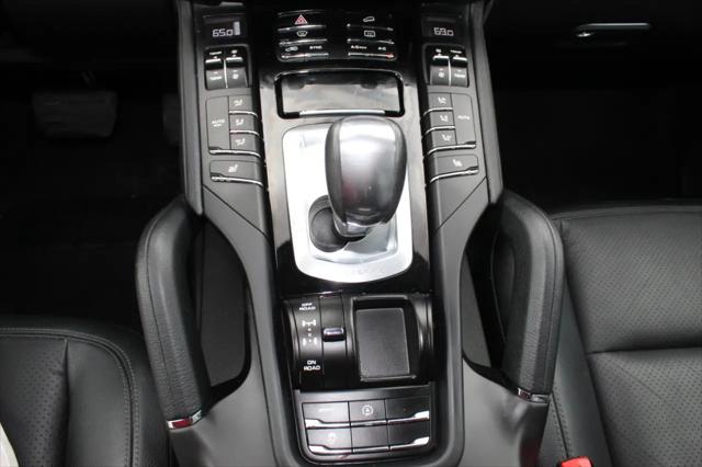 2016 Porsche Cayenne Platinum Edition AWD