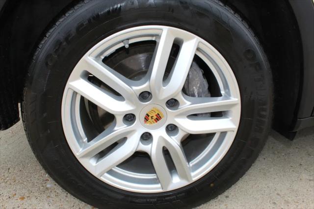 2016 Porsche Cayenne Platinum Edition AWD
