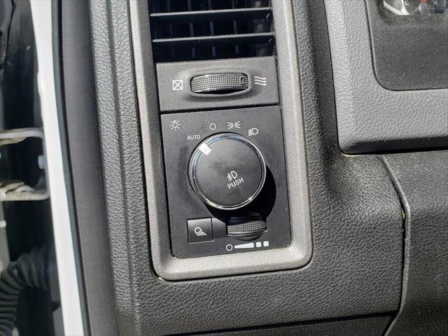 2019 Ram 1500 Classic Express Quad Cab 4x4 6'4" Box