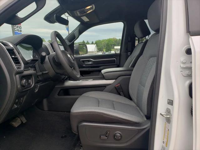 2025 Ram 1500 Big Horn Crew Cab 4x4 5'7" Box