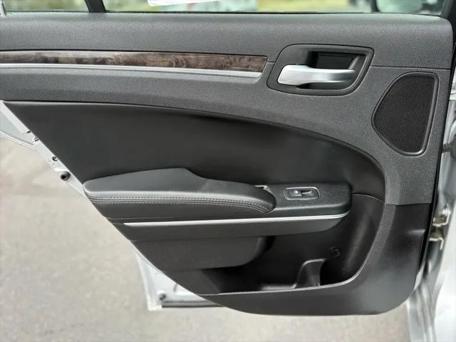 2019 Chrysler 300 Limited AWD