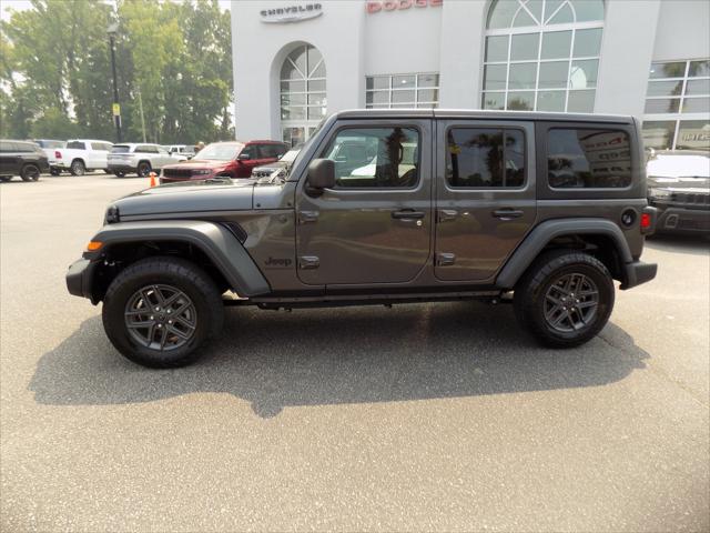 2025 Jeep Wrangler 4-Door Summit 4x4