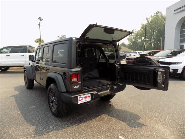 2025 Jeep Wrangler 4-Door Summit 4x4