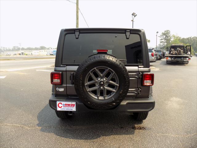 2025 Jeep Wrangler 4-Door Summit 4x4